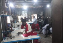 শ্রীনগরে টেইলার্স মাস্টারদের কর্মব্যস্ততায় দিন অতিবাহিত