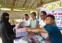 মানুষ মানুষের জন্য ফাউন্ডেশন এর উদ্যোগে দুস্থ পরিবারের মাঝে সেলাই মেশিন উপহার।